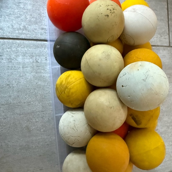 AMAZING LOT OF 2 DOZEN (24) LACROSSE BALLS - Picture 2 of 2